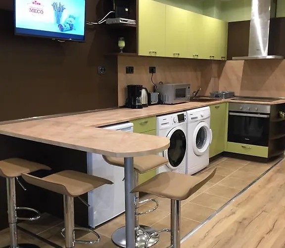 Danaya 1 * ヴァルナ